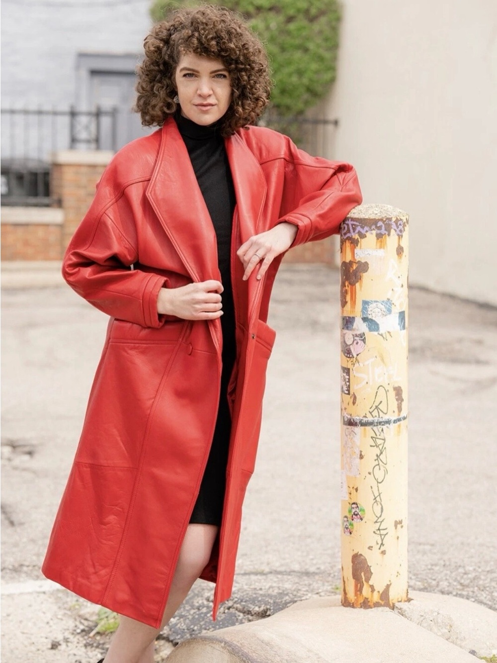 Ladies Large Vintage Red Leather Long Coat With Insulate - Women Jackets & Coats